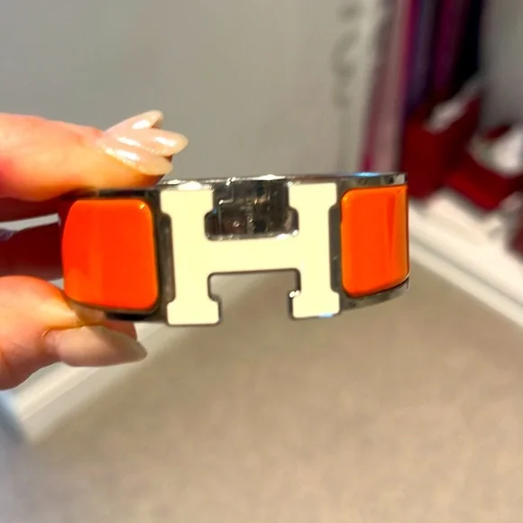 LIMITED/ UNAVAILABLE anymore Cream& Orange PM Hermes Clic Clac H Bracelet - - Picture 8 of 9